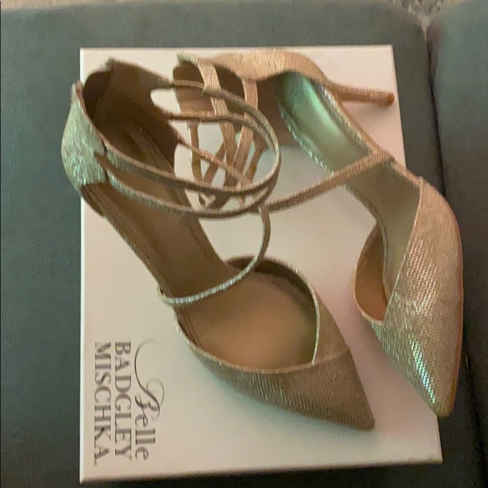 NWT badgley mischka pumps size 8.5